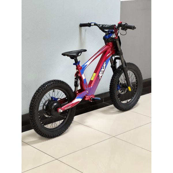 Детский электробеговел FXB01-16