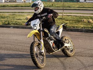 SUR-RON Storm Bee R (Road) SUR-RON Storm Bee R (Road)